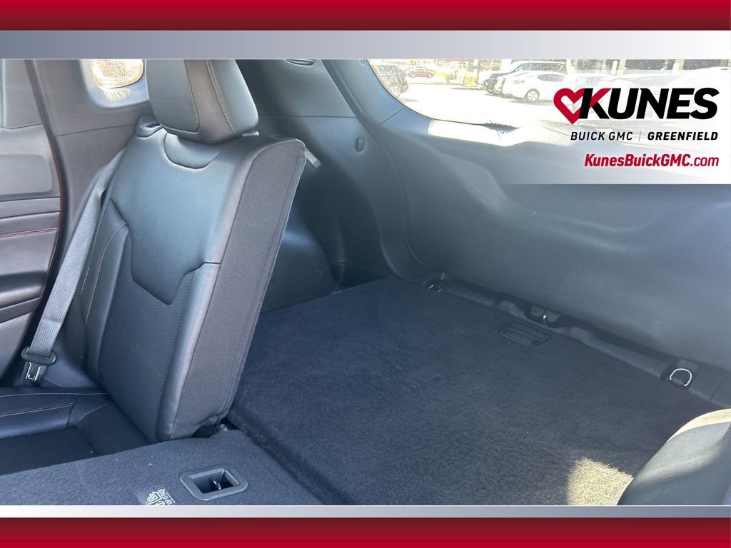 Used 2025 Jeep Compass Trailhawk image 35