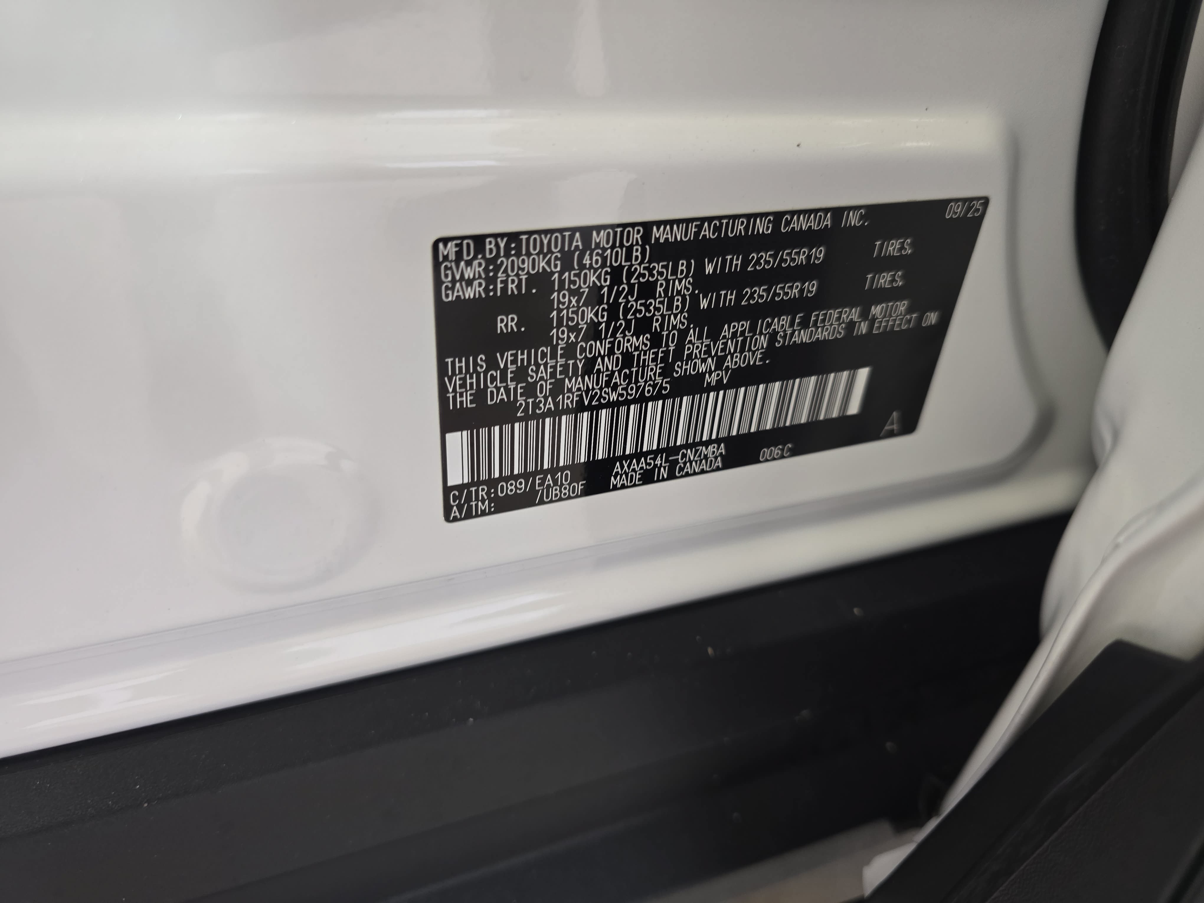 Used 2025 Toyota RAV4 XLE Premium w/ Weather Package AWD/4WD image 33