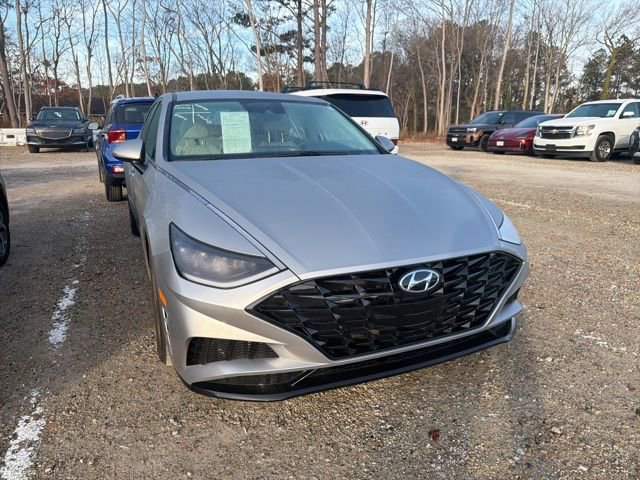 Used 2023 Hyundai Sonata SEL image 2