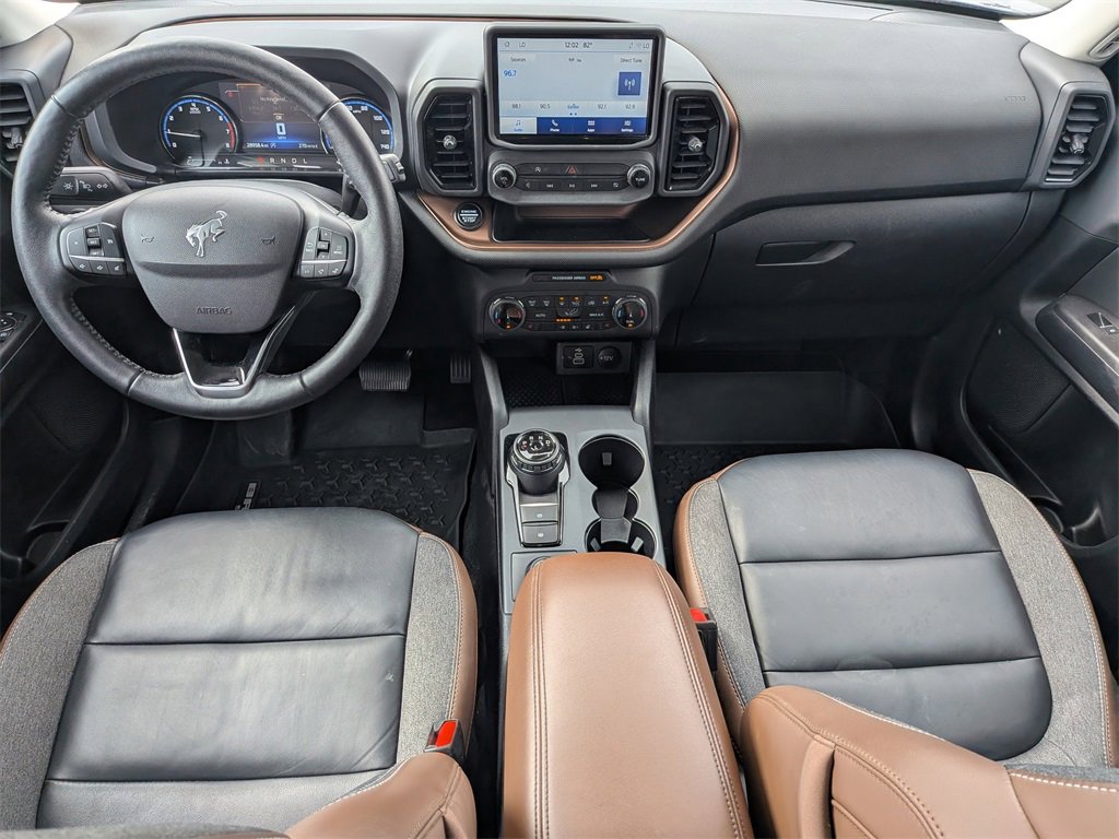 Used 2023 Ford Bronco Sport Outer Banks image 2