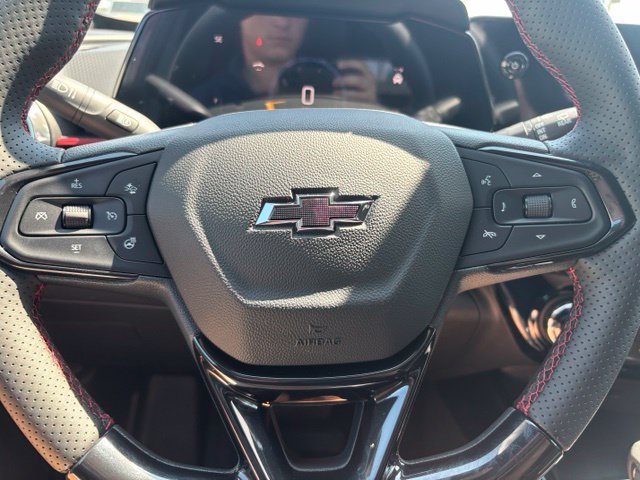 New 2026 Chevrolet Trax RS w/ Sunroof Package FWD image 20