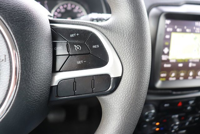 Used 2023 Jeep Renegade Latitude image 22