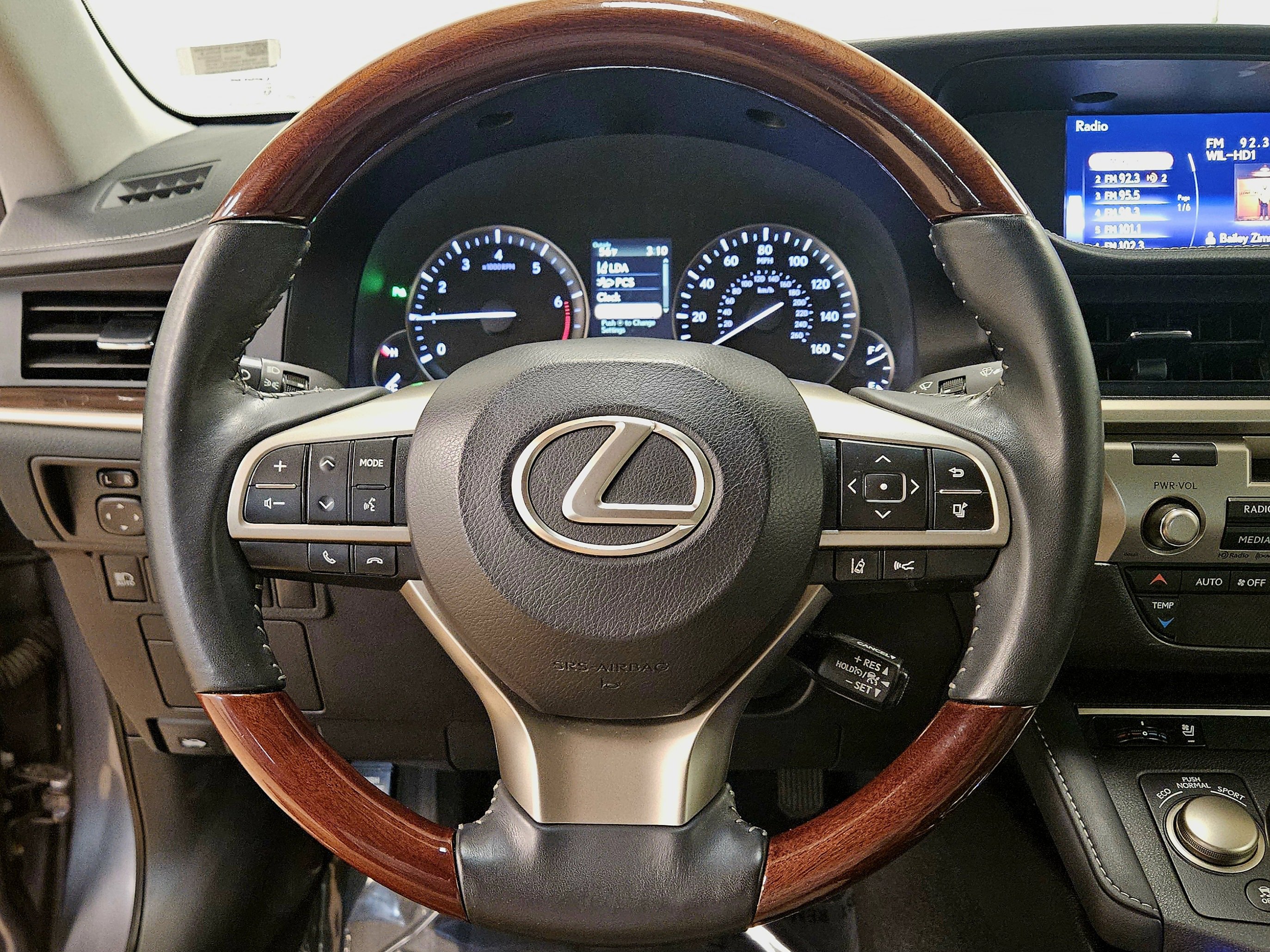 Used 2018 Lexus ES 350 image 35