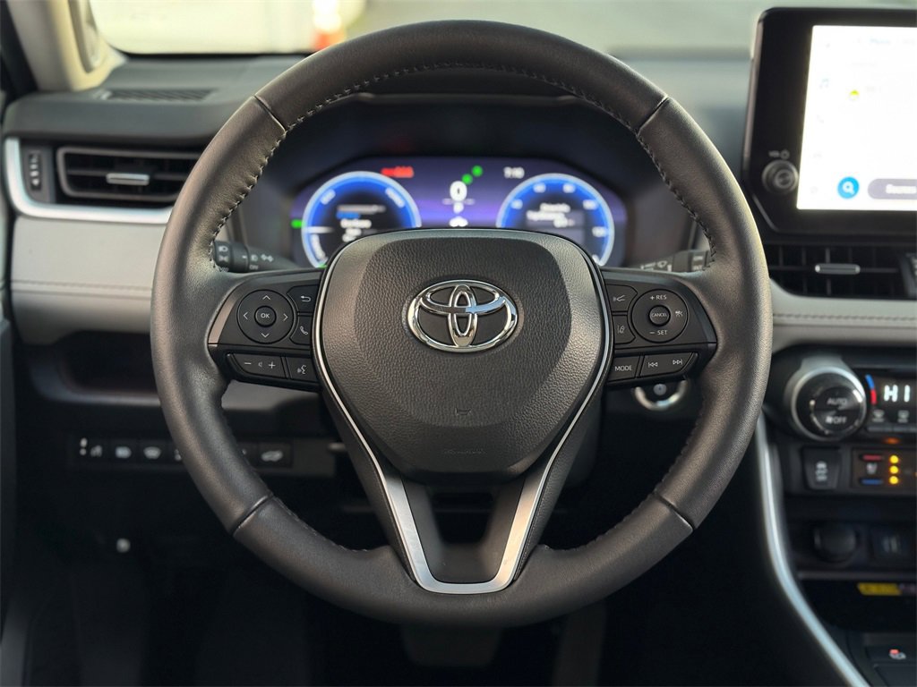 Used 2024 Toyota RAV4 Limited image 14
