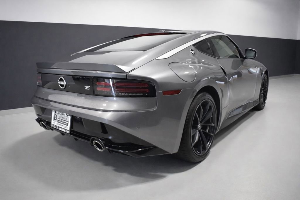 Certified 2024 Nissan Z Performance w/ Floor Mat Package image 8