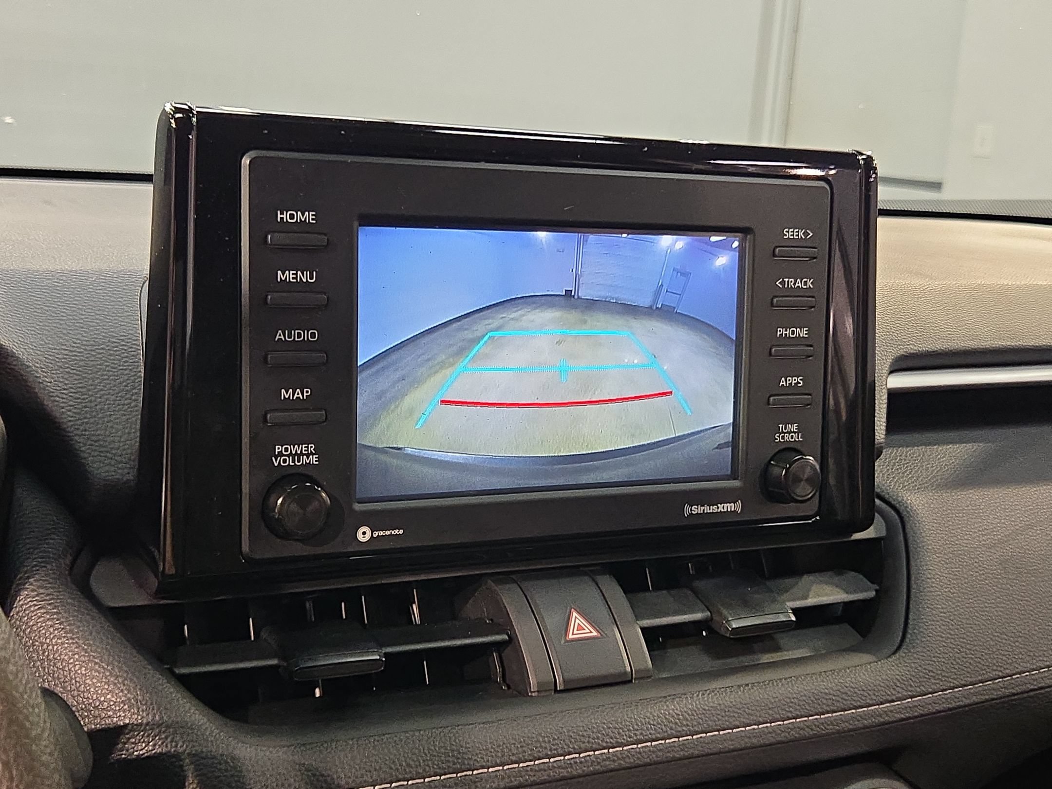 Used 2022 Toyota RAV4 LE FWD image 29