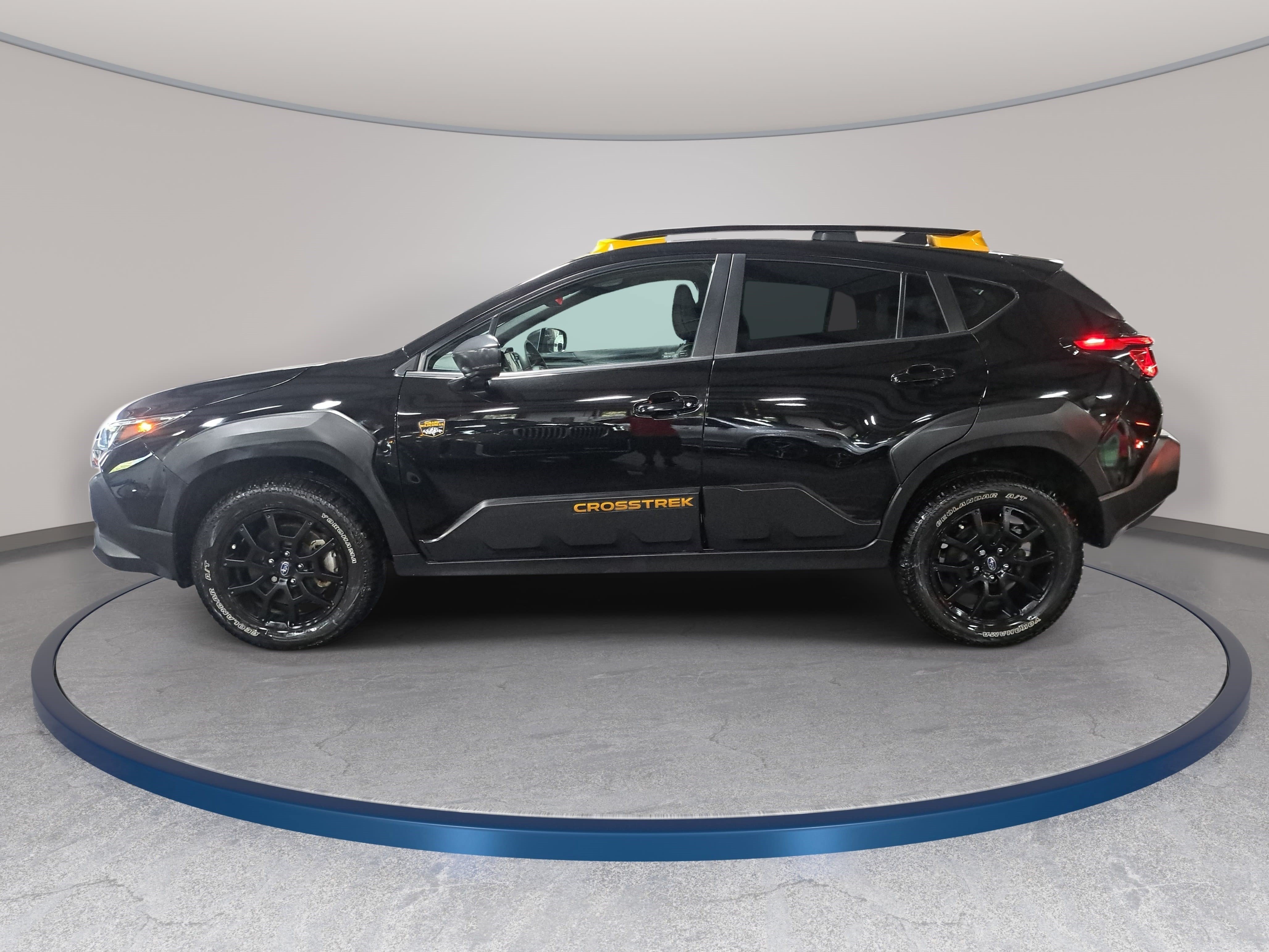 Used 2024 Subaru Crosstrek 2.5i Wilderness w/ Crosstrek Mirror Package AWD/4WD image 8