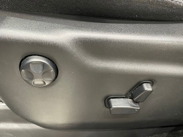 Used 2021 Jeep Grand Cherokee Limited image 22