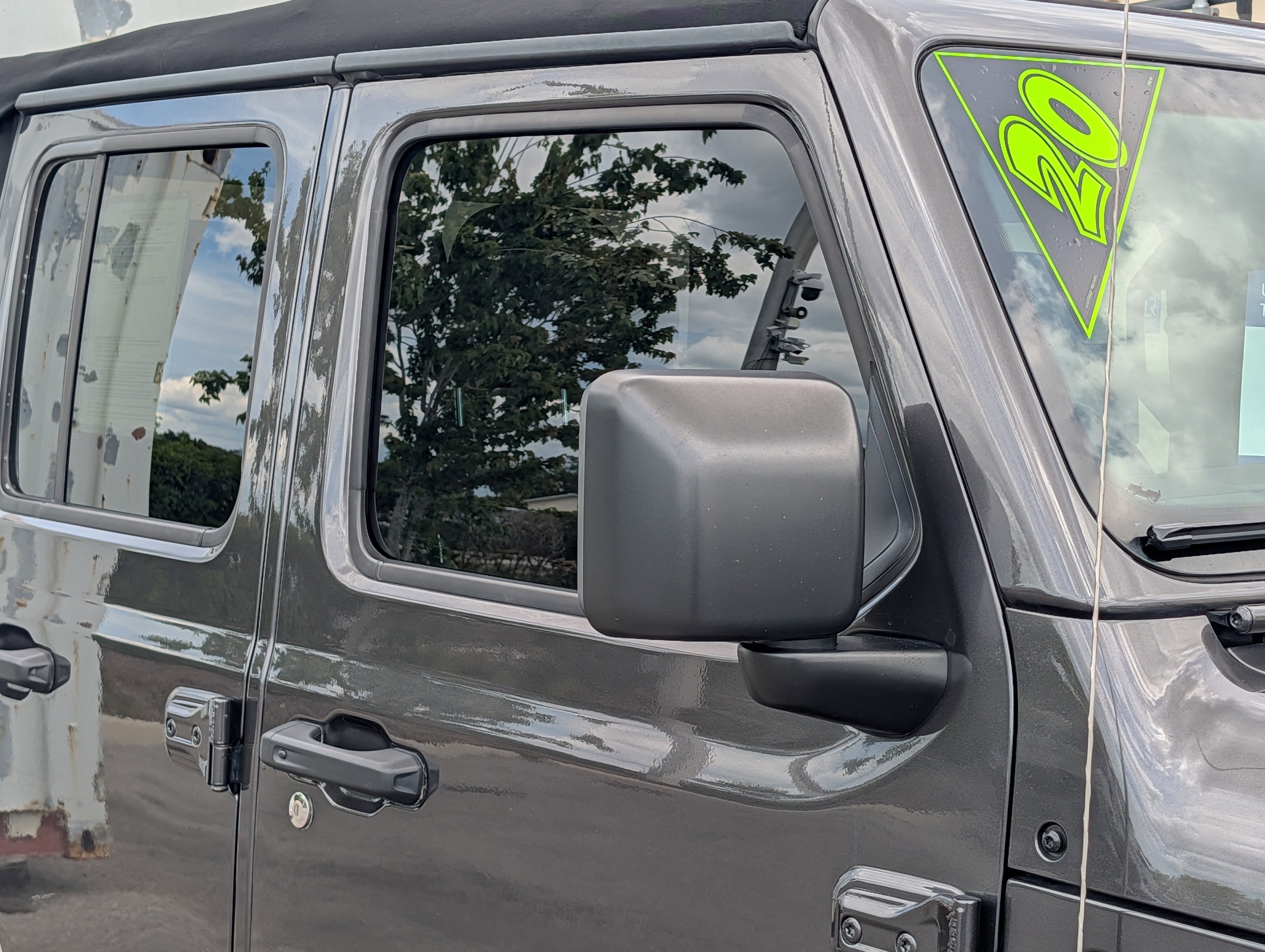 Used 2020 Jeep Gladiator Rubicon AWD/4WD image 10