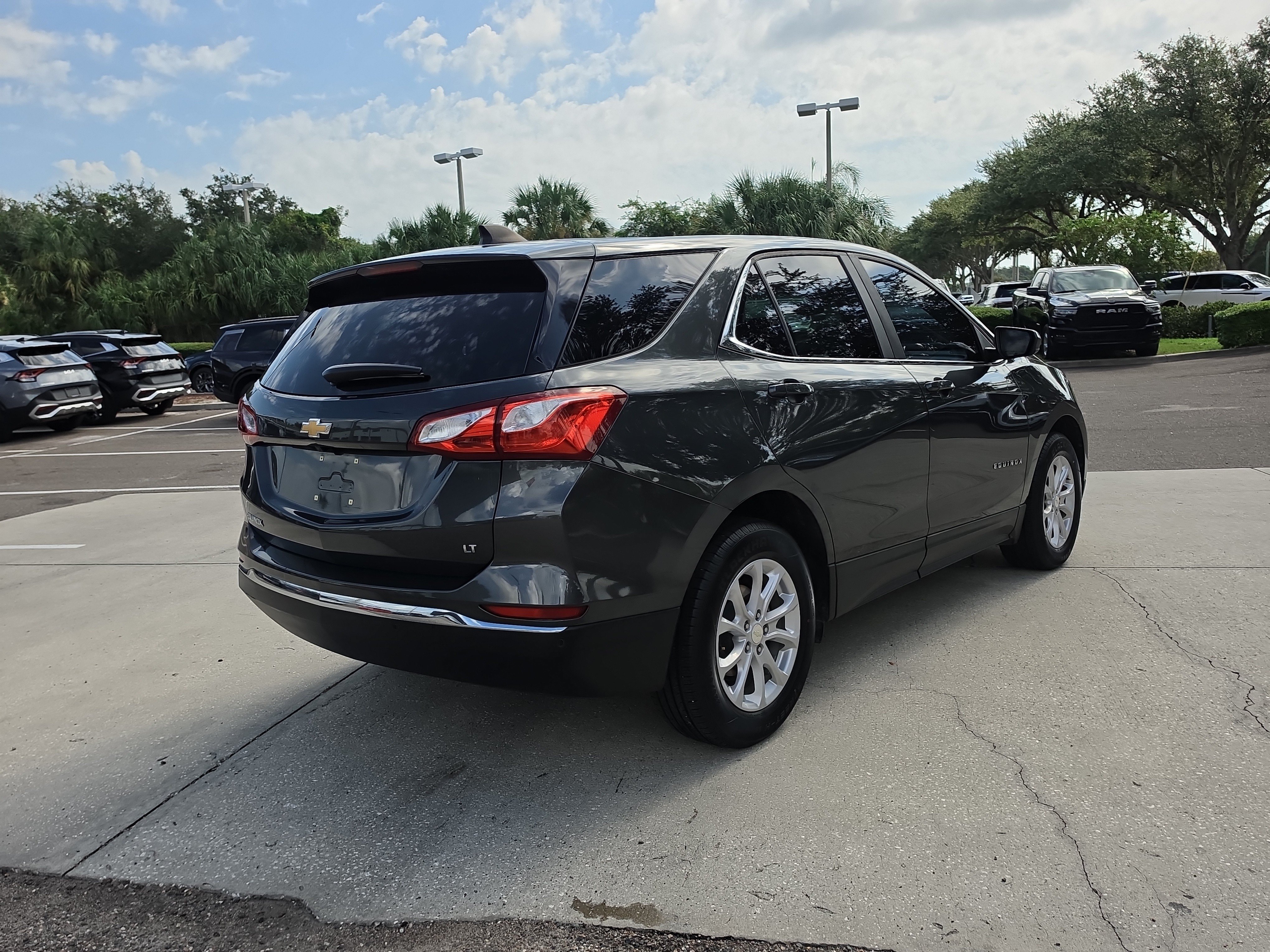 Used 2021 Chevrolet Equinox LT FWD image 8