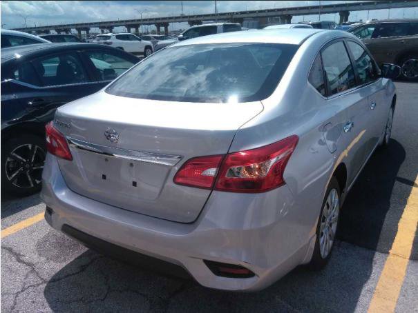 Used 2019 Nissan Sentra S FWD image 3