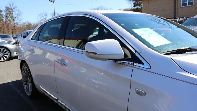 Used 2018 Cadillac XTS Luxury image 9