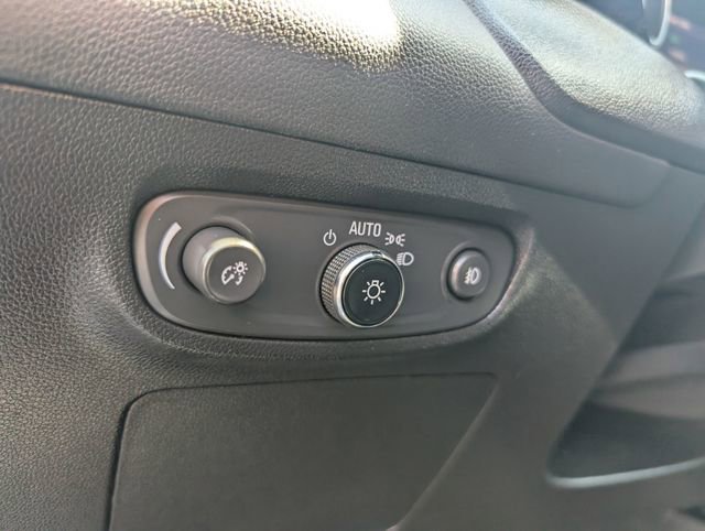 Used 2023 Buick Encore GX Preferred w/ Cold Weather Comfort Package image 16