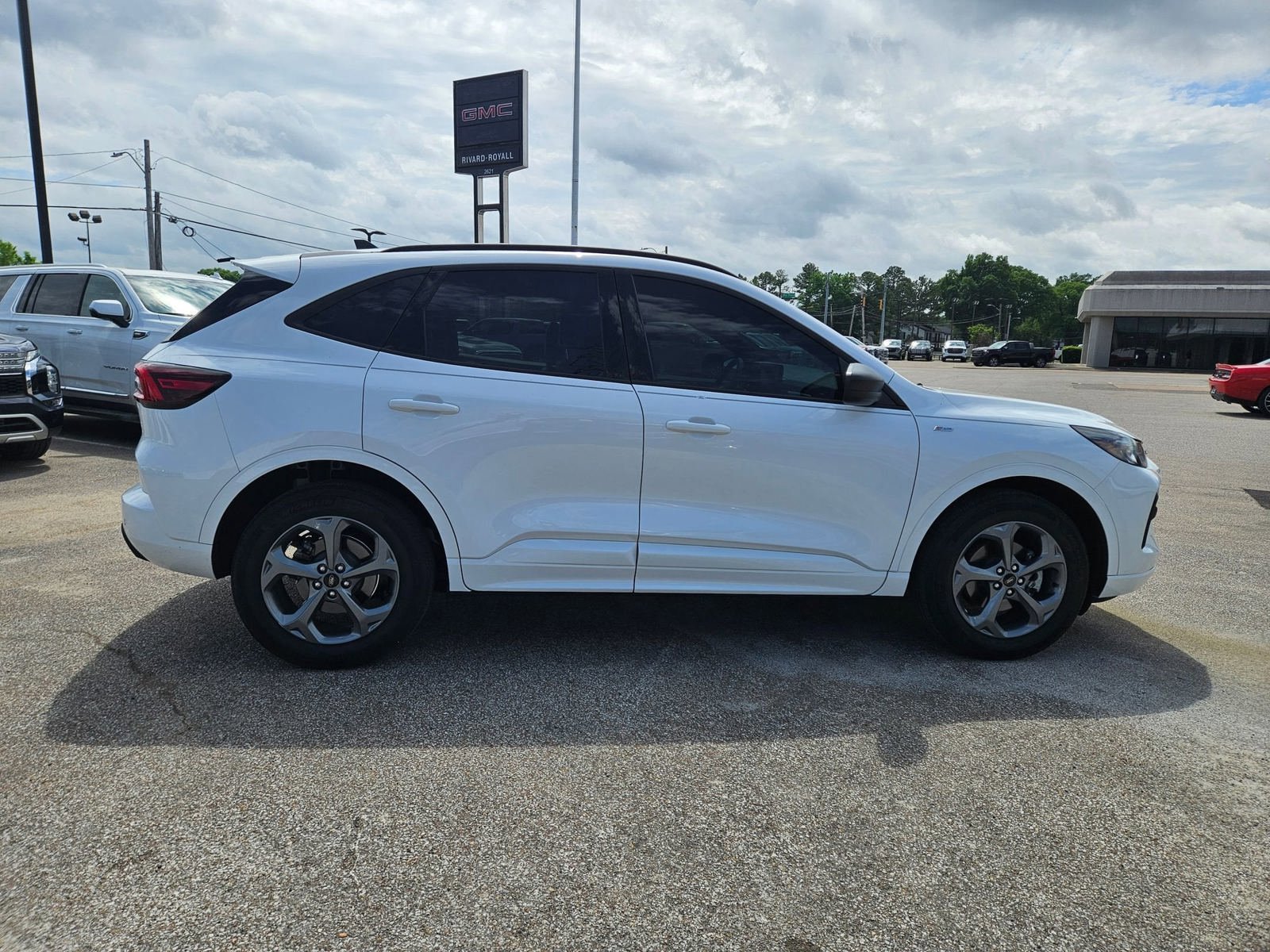 Used 2023 Ford Escape ST-Line w/ Tech Pack #1 image 7