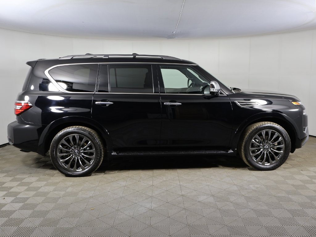 Used 2024 Nissan Armada Platinum w/ Captain's Chairs Package image 17