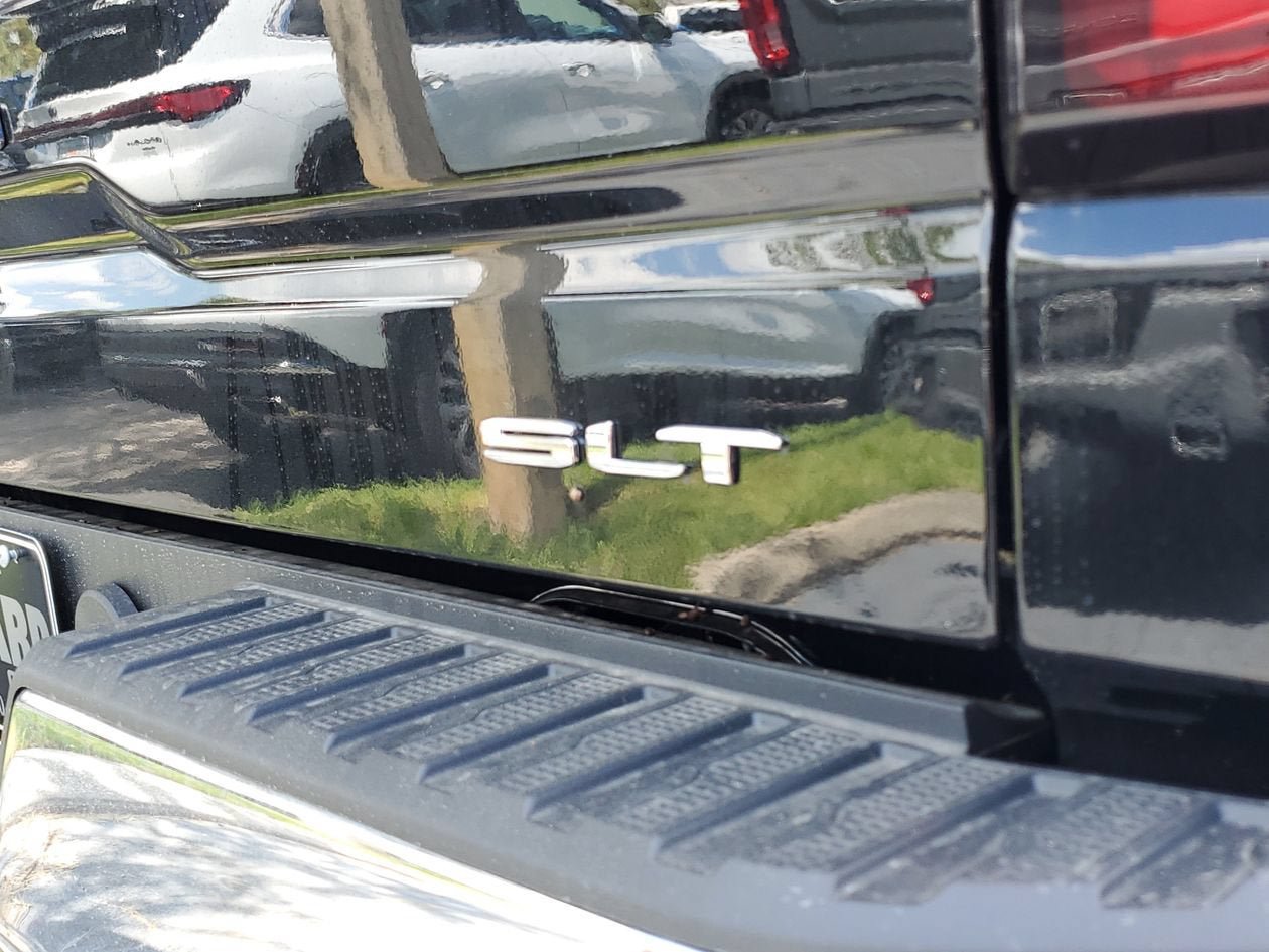 New 2026 GMC Sierra 1500 SLT w/ SLT Premium Package RWD image 9