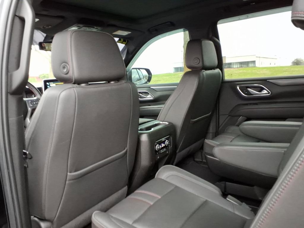 Certified 2022 Chevrolet Tahoe RST w/ Sport Performance Package AWD/4WD image 26