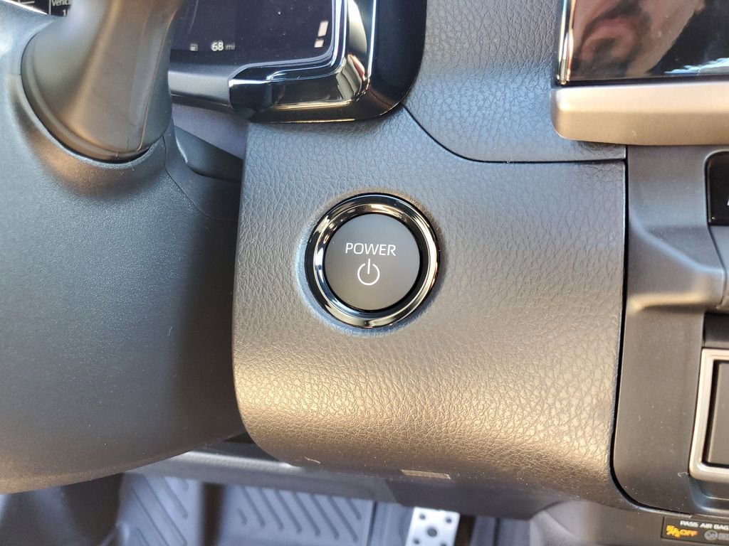 New 2026 Toyota Camry SE image 23