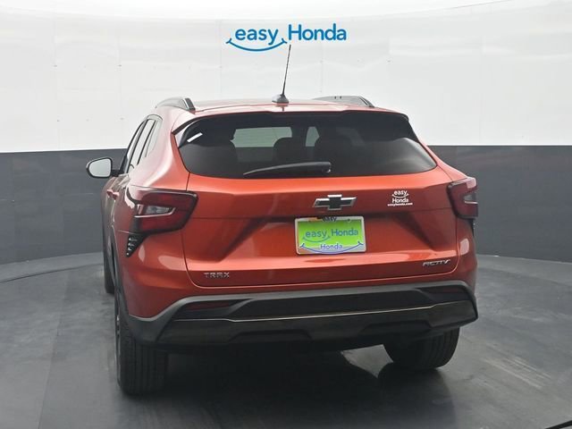 Used 2024 Chevrolet Trax ACTIV image 6
