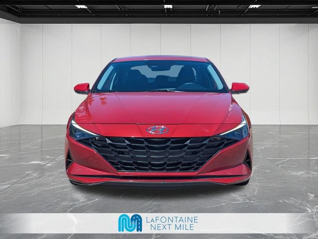 Used 2023 Hyundai Elantra SEL w/ Cargo Package FWD image 8