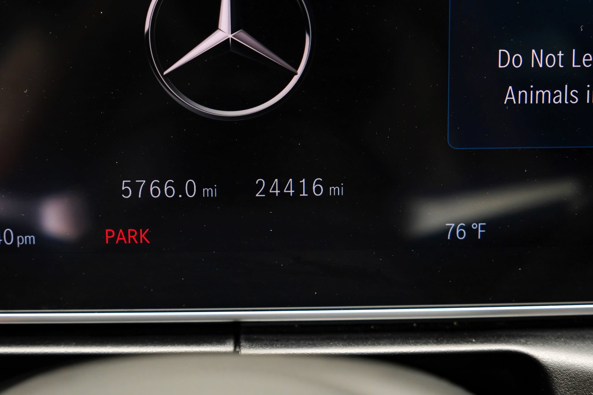 Used 2025 Mercedes-Benz C 300 4MATIC Sedan w/ AMG Line w/ Night Package image 24