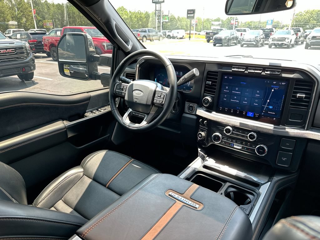 Used 2024 Ford F250 Platinum AWD/4WD image 19