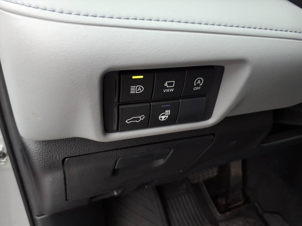 Used 2023 Toyota Highlander Platinum AWD/4WD image 27