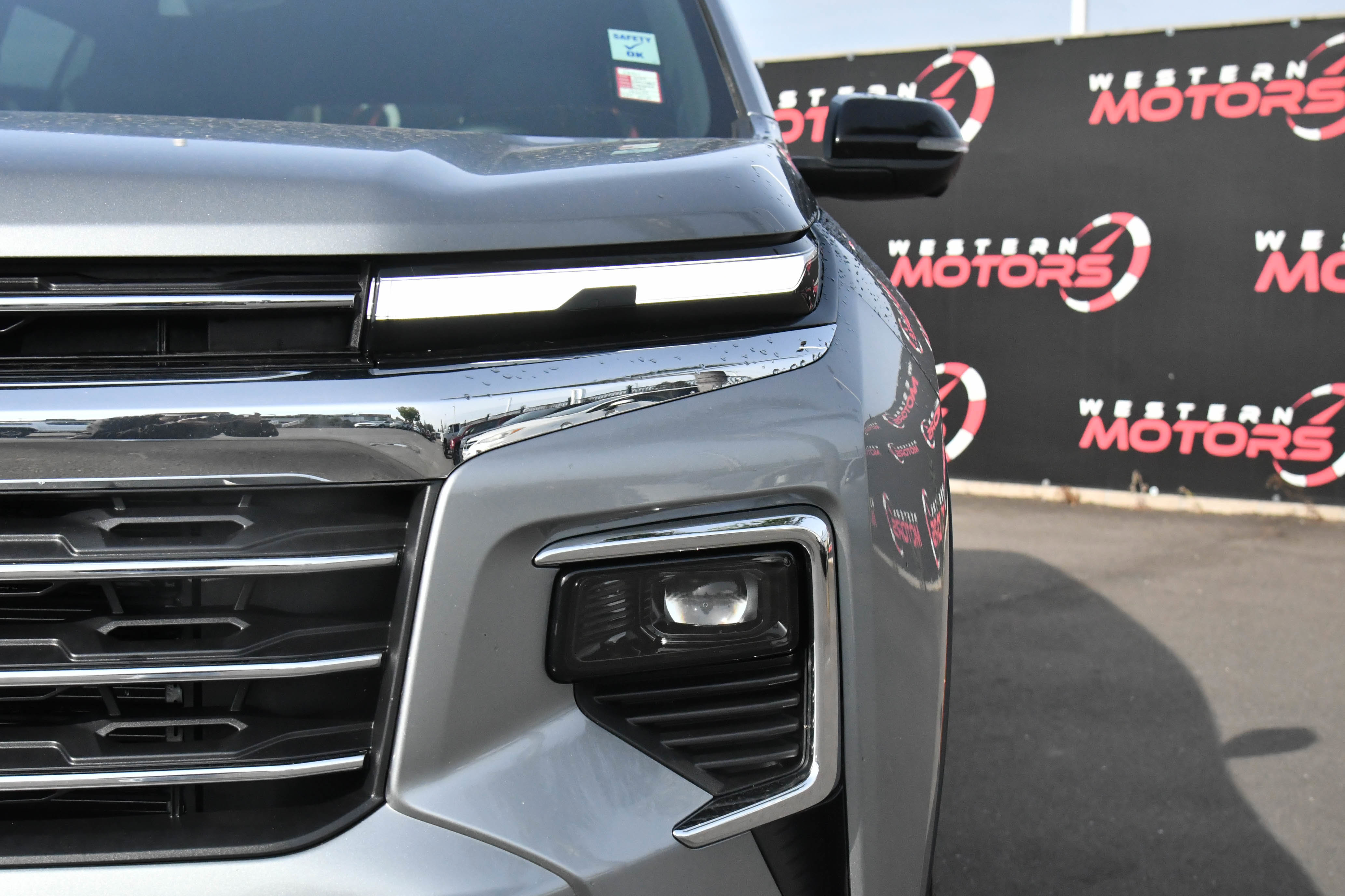 Used 2024 Chevrolet Traverse LT image 11