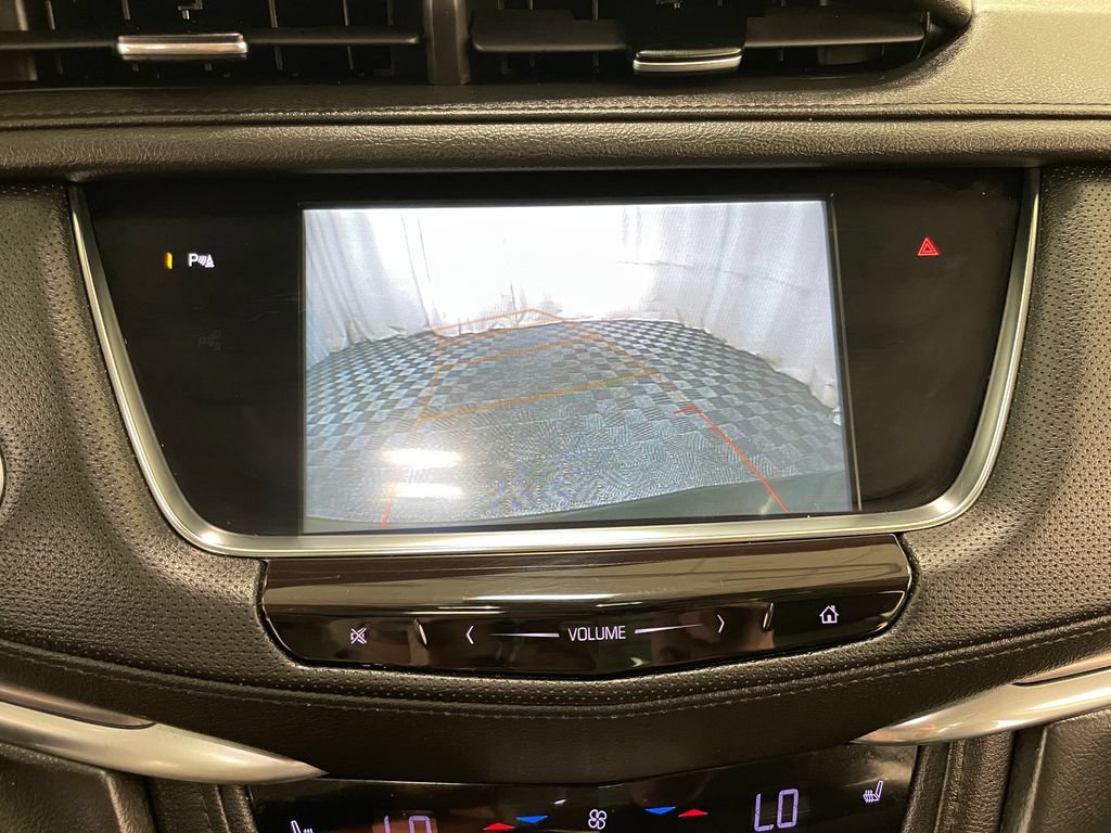 Used 2018 Cadillac XT5 Luxury w/ Driver Awareness Package AWD/4WD image 27