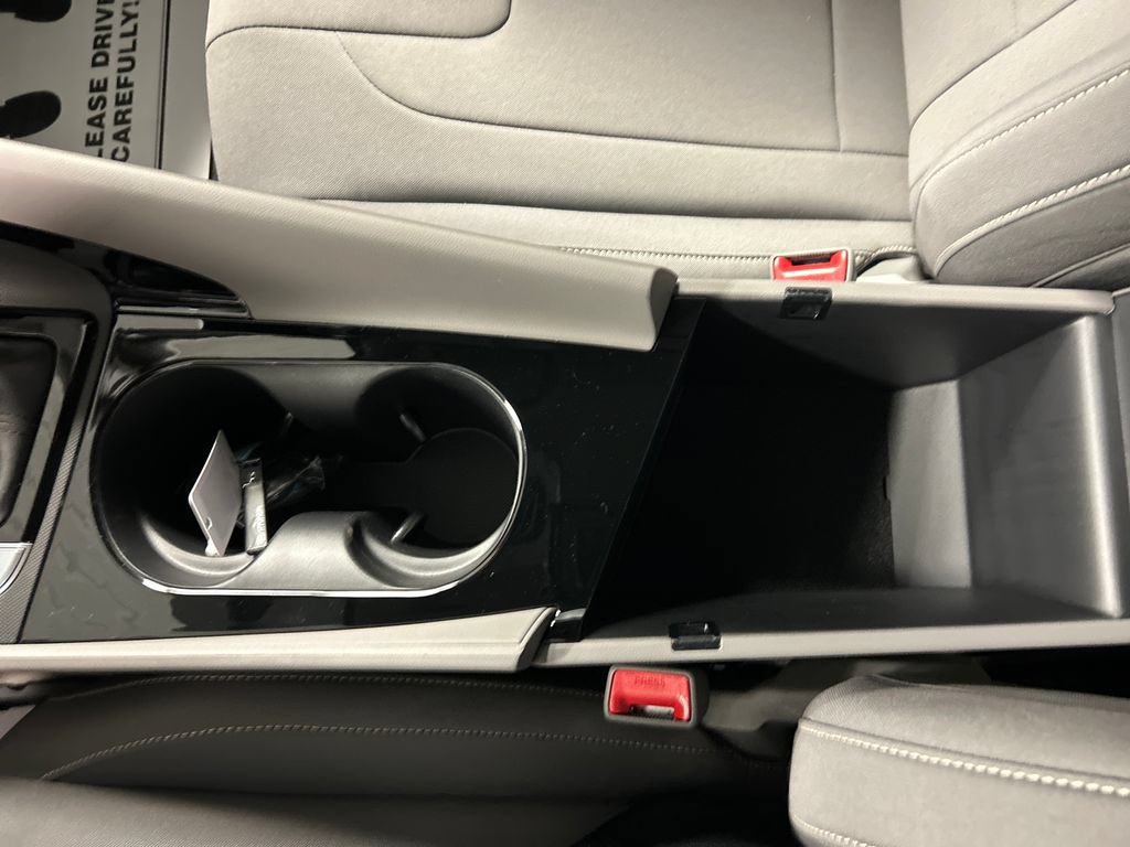 New 2026 Hyundai Elantra SEL FWD image 19
