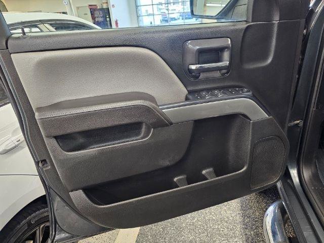 Used 2018 Chevrolet Silverado 1500 LT w/ All Star Edition AWD/4WD image 24