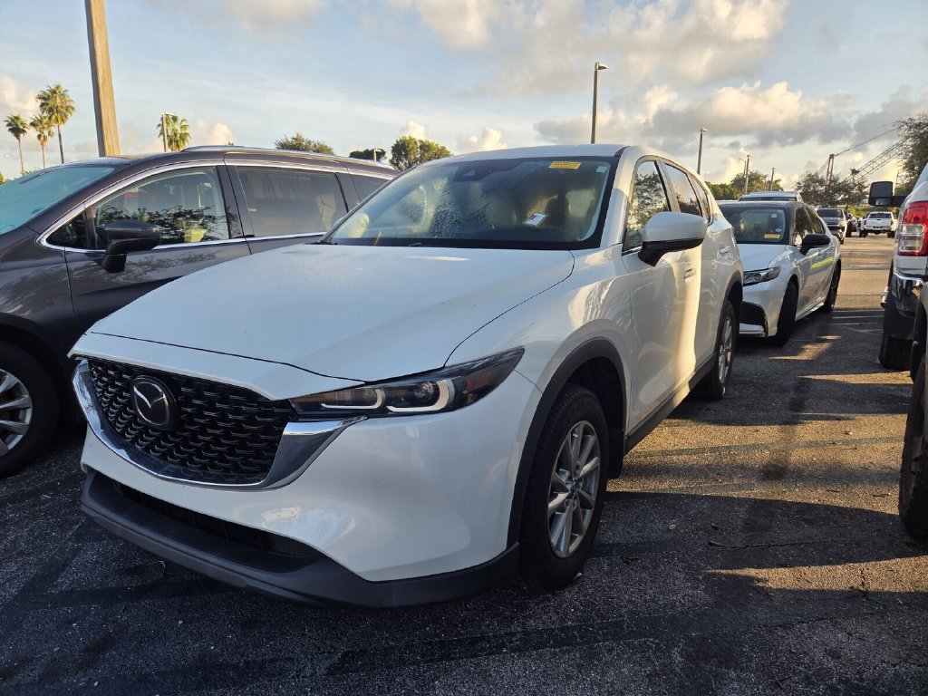 Used 2023 MAZDA CX-5 AWD 2.5 S w/ Select Package image 3