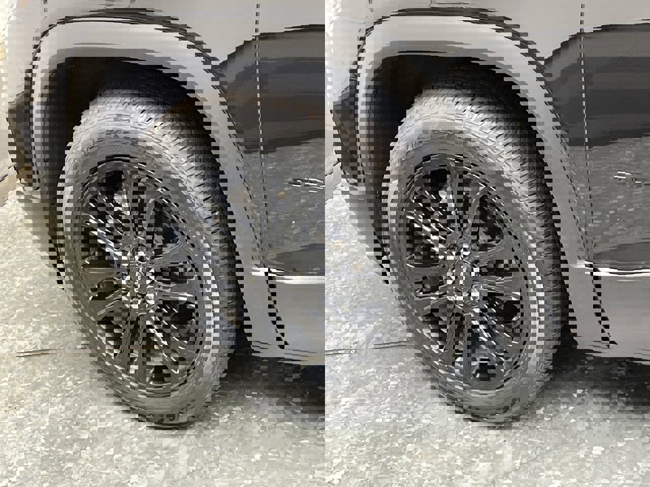 Certified 2023 GMC Acadia SLE w/ Driver Convenience Package image 37