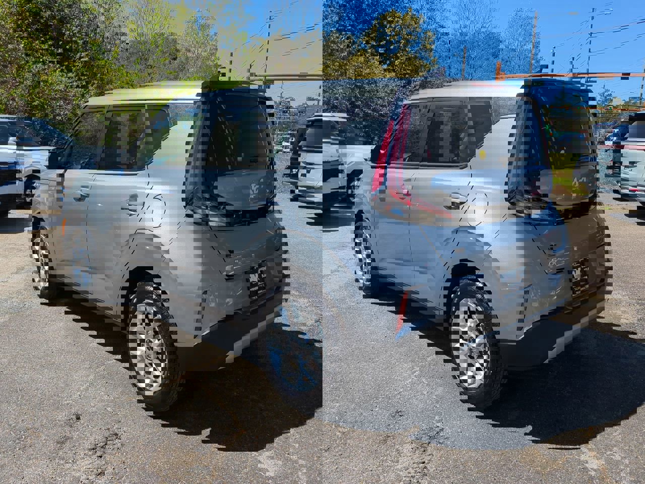 Certified 2025 Kia Soul LX image 7