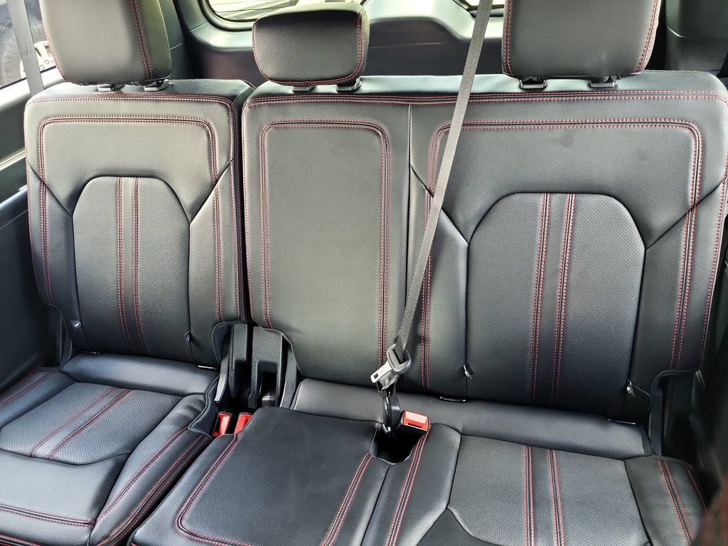 Used 2022 Ford Expedition Max Limited AWD/4WD image 16