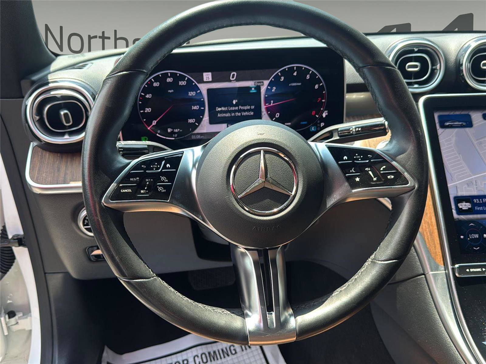Used 2025 Mercedes-Benz CLE 300 4MATIC Coupe image 10