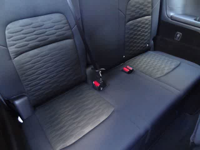 Used 2025 Nissan Pathfinder SV FWD image 12