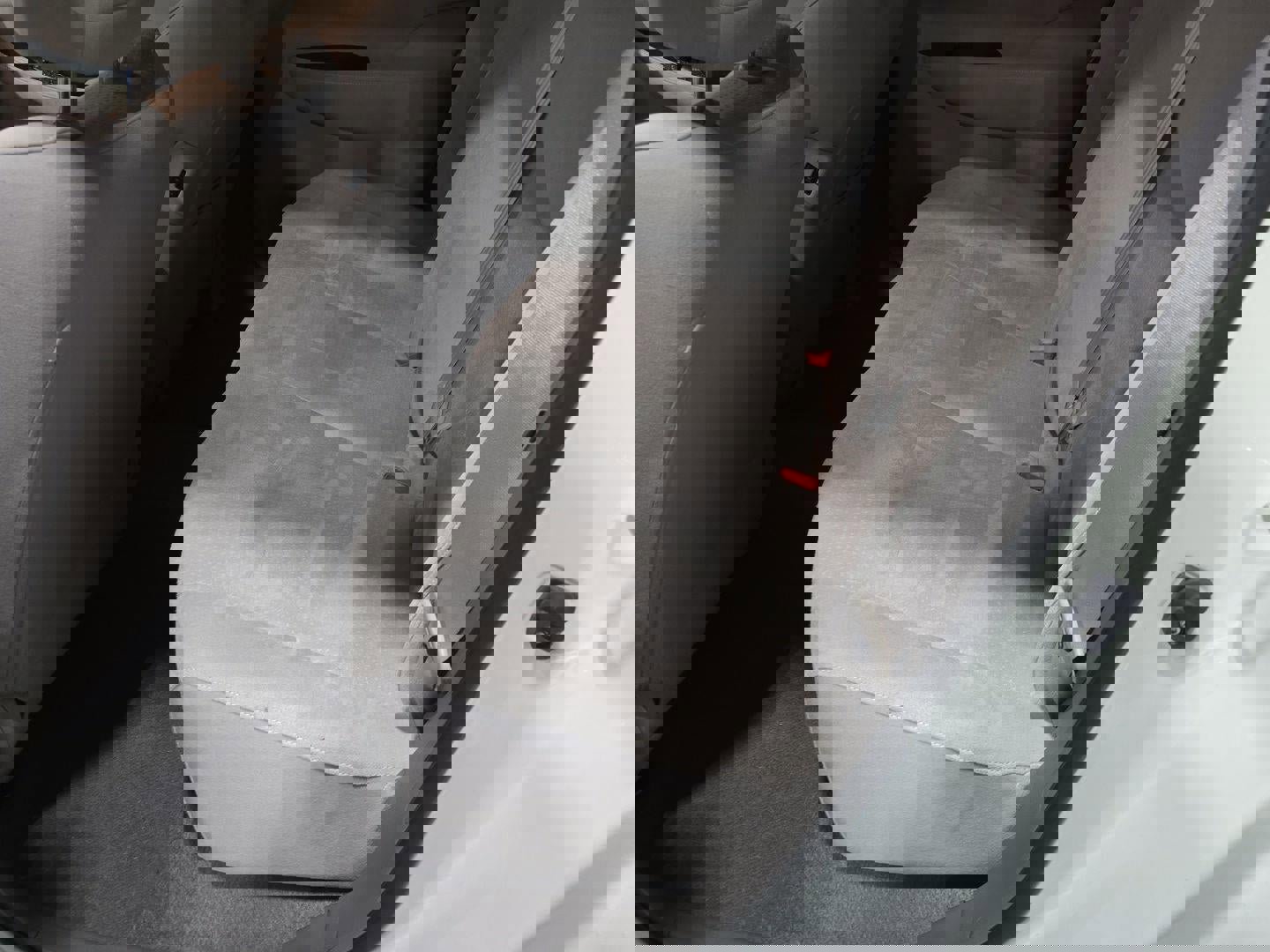 Used 2012 Nissan Leaf SL image 21