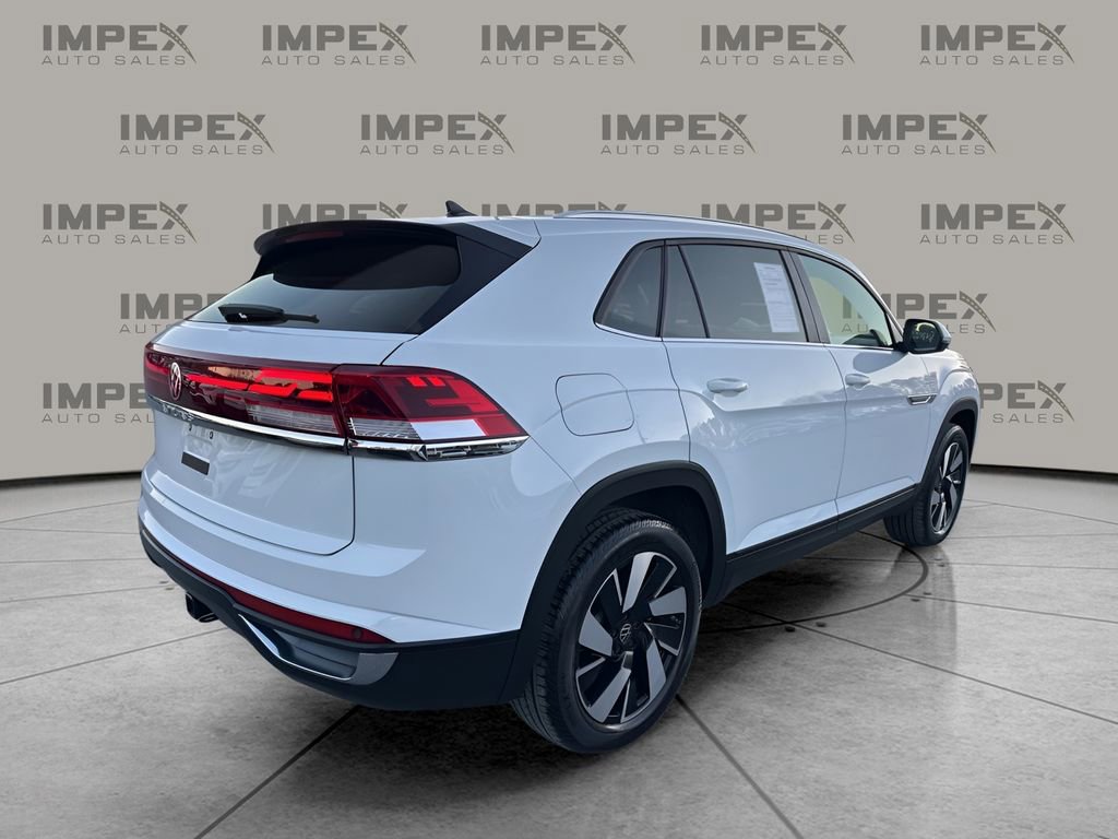 Used 2025 Volkswagen Atlas Cross Sport SE image 5