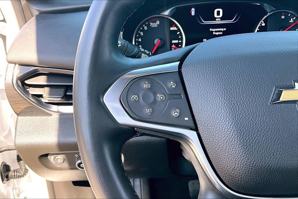 Used 2023 Chevrolet Traverse High Country image 18