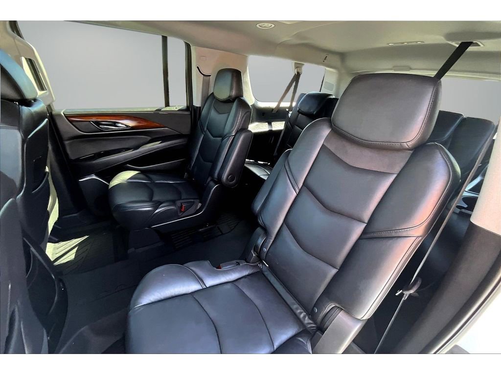 Used 2019 Cadillac Escalade ESV Premium Luxury AWD/4WD image 19