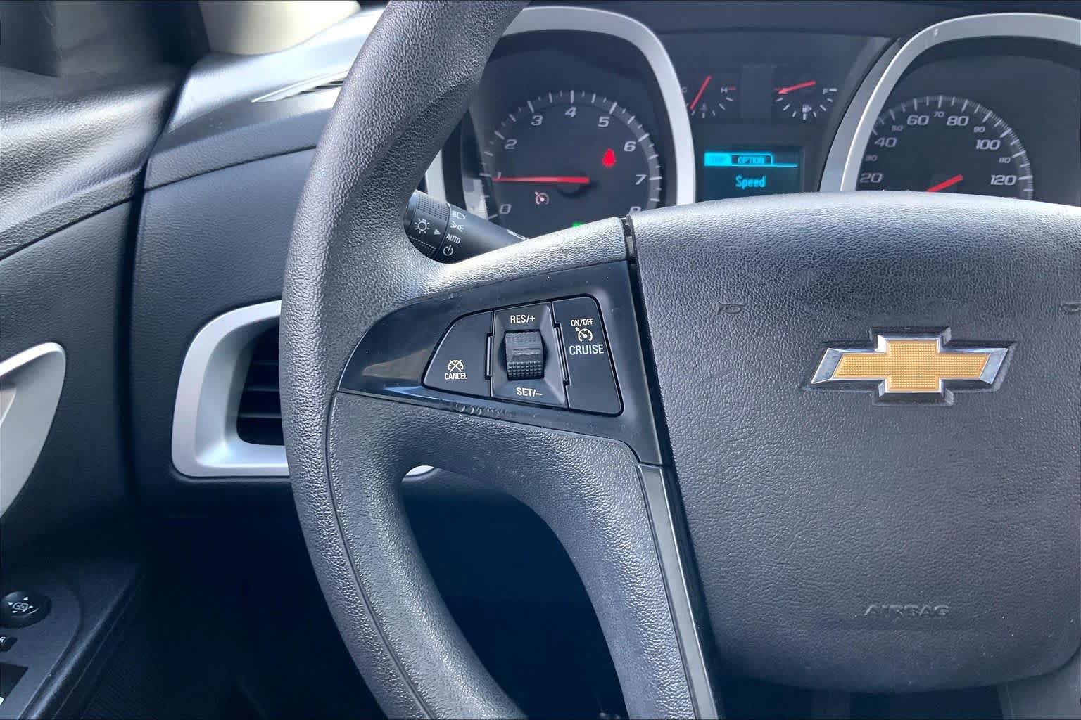 Used 2017 Chevrolet Equinox LS FWD image 21
