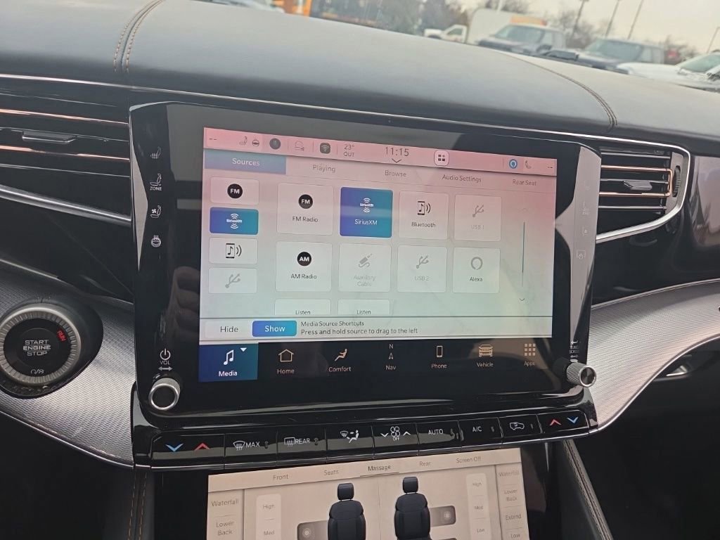 Used 2022 Jeep Grand Wagoneer Series III w/ Rear Seat Video Group 1 image 26