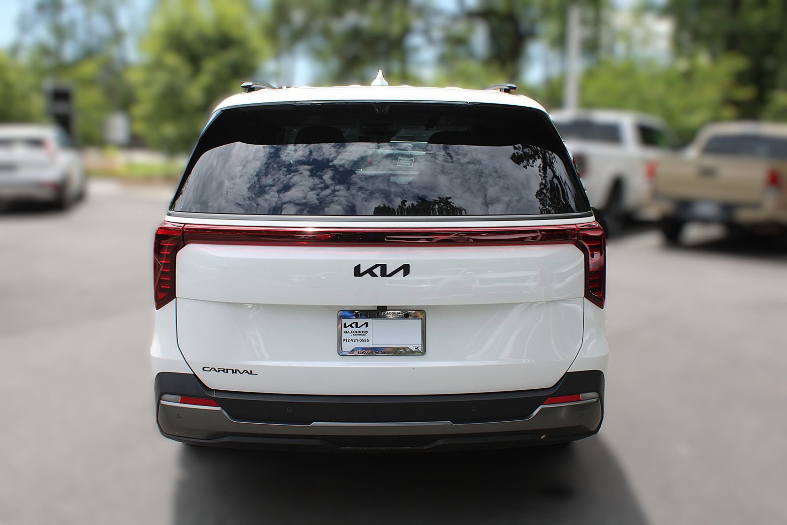 New 2026 Kia Carnival SX FWD image 11
