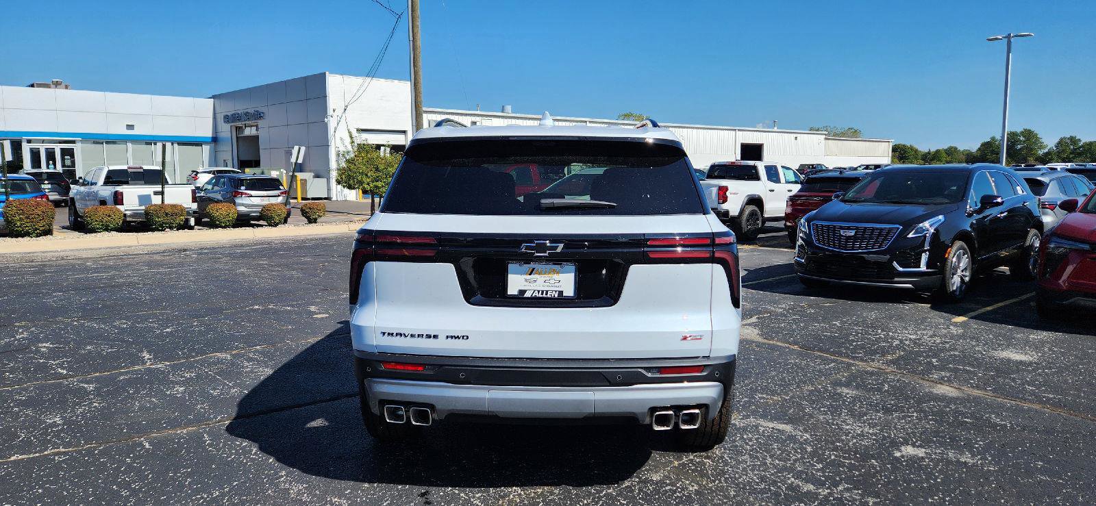 New 2026 Chevrolet Traverse Z71 w/ Enhanced Driving Package image 6