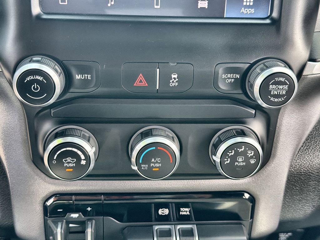 Used 2022 RAM 2500 Big Horn w/ Cold Weather Group image 16