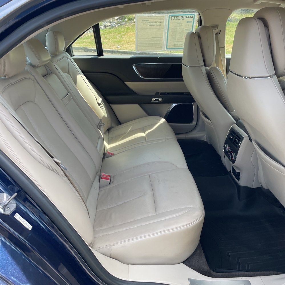 Used 2017 Lincoln Continental Reserve w/ Climate Package AWD/4WD image 14