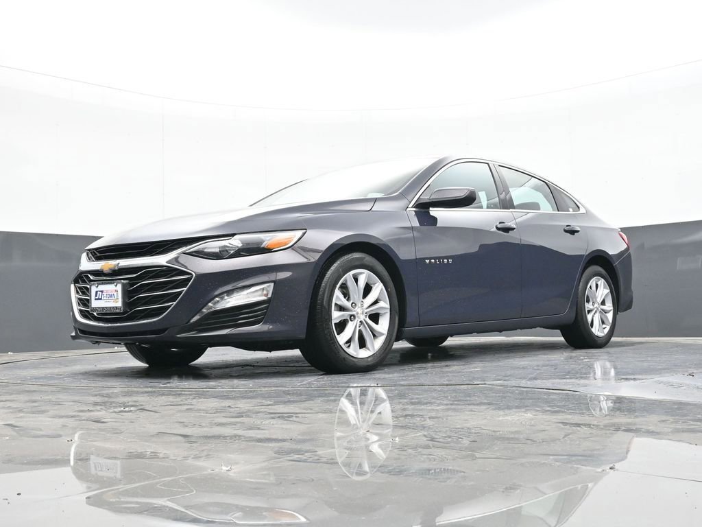 Used 2025 Chevrolet Malibu LT image 41