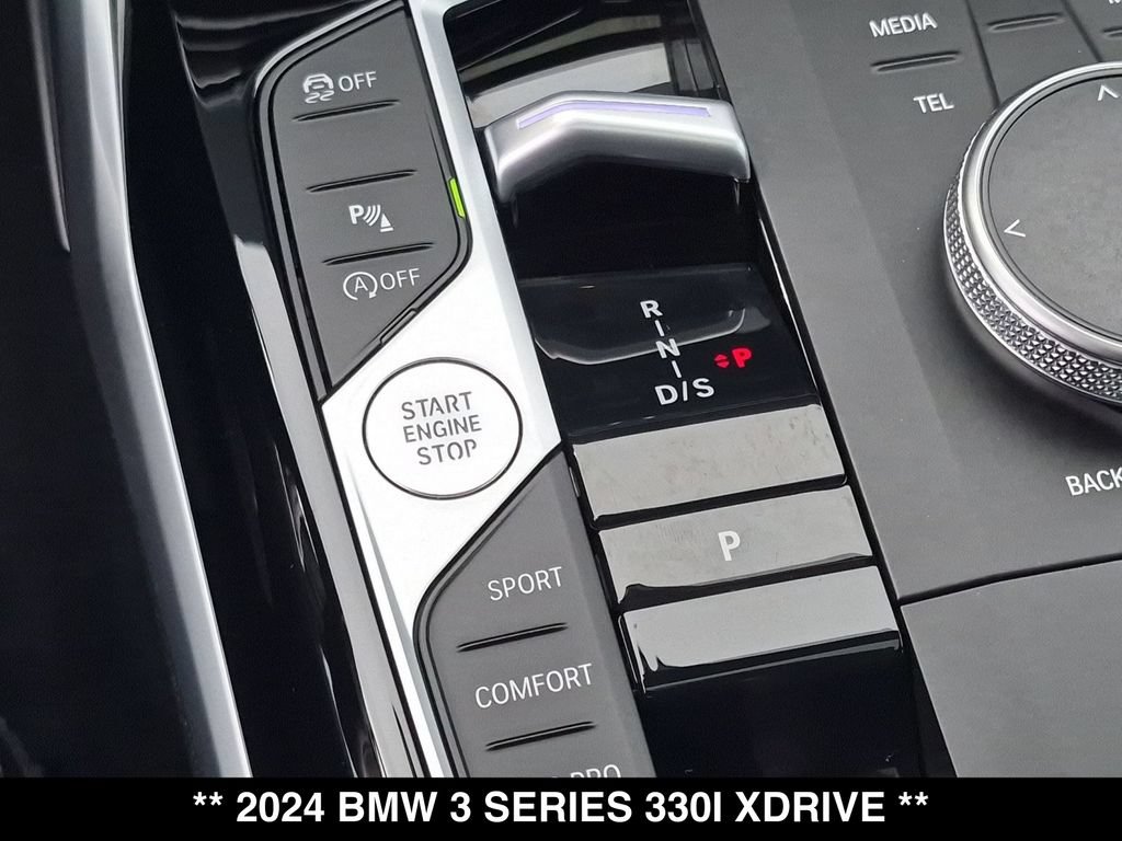 Certified 2024 BMW 330i xDrive Sedan w/ Premium Package AWD/4WD image 9