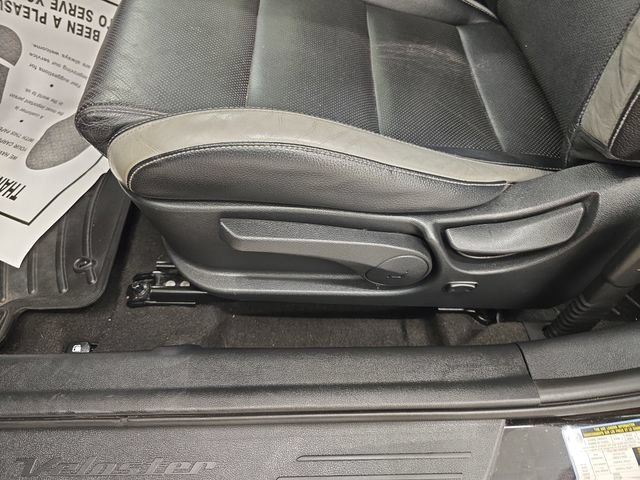 Used 2016 Hyundai Veloster Turbo w/ Option Group 04 FWD image 31